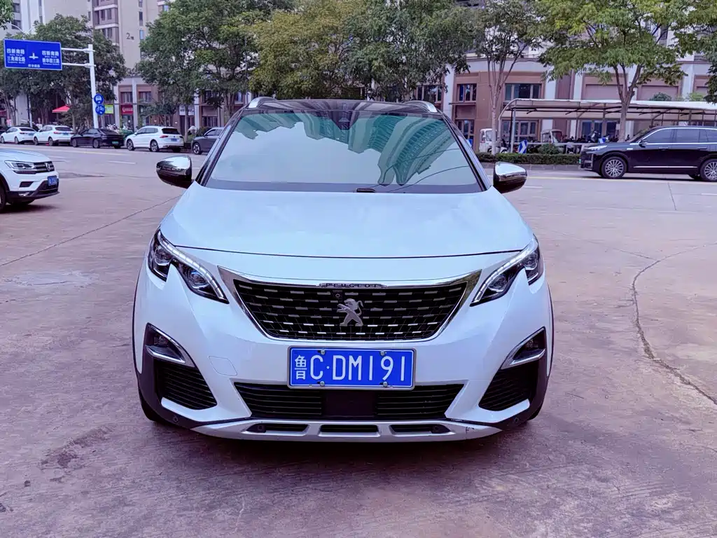 Peugeot 5008 — миниатюра 2