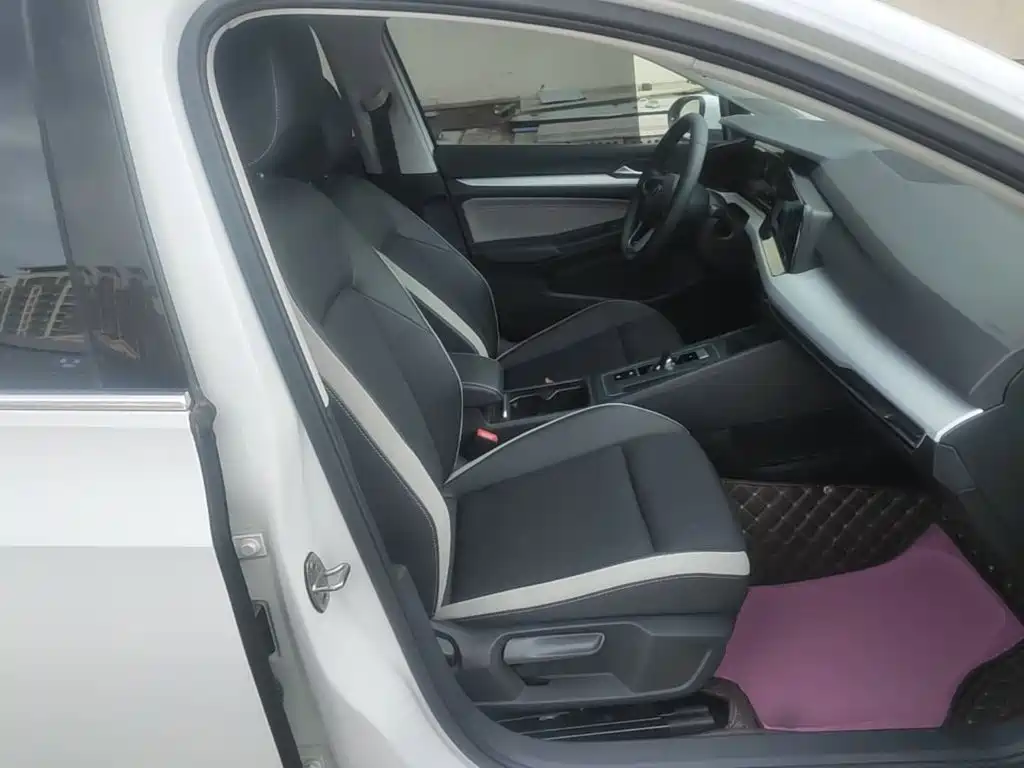 Volkswagen Golf — миниатюра 25