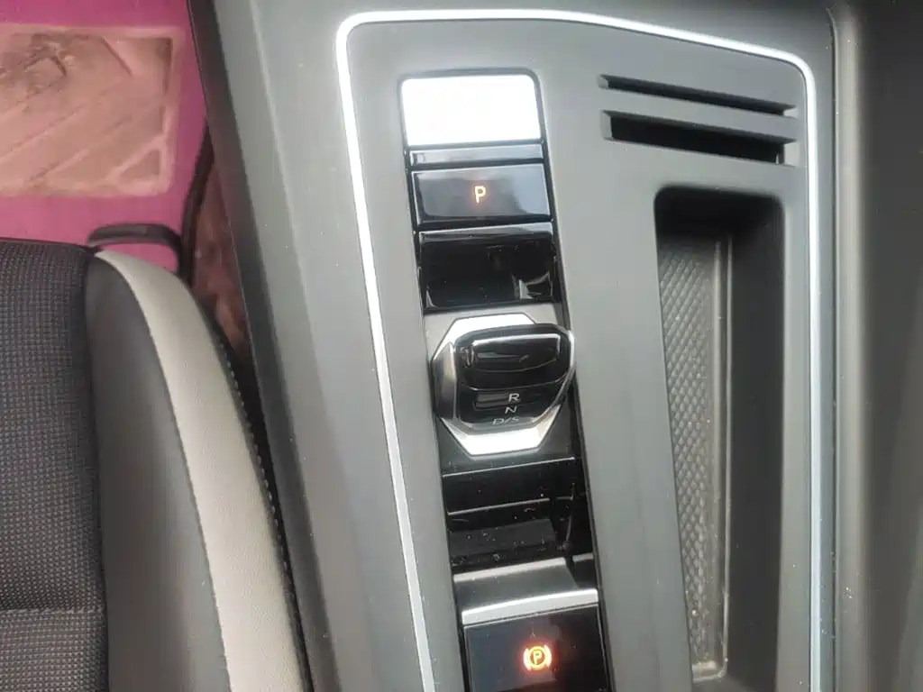 Volkswagen Golf — миниатюра 14