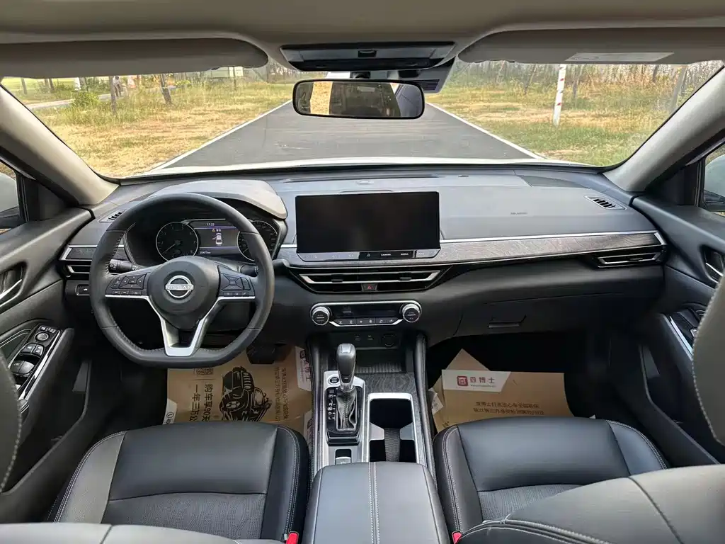 Nissan Teana — миниатюра 9