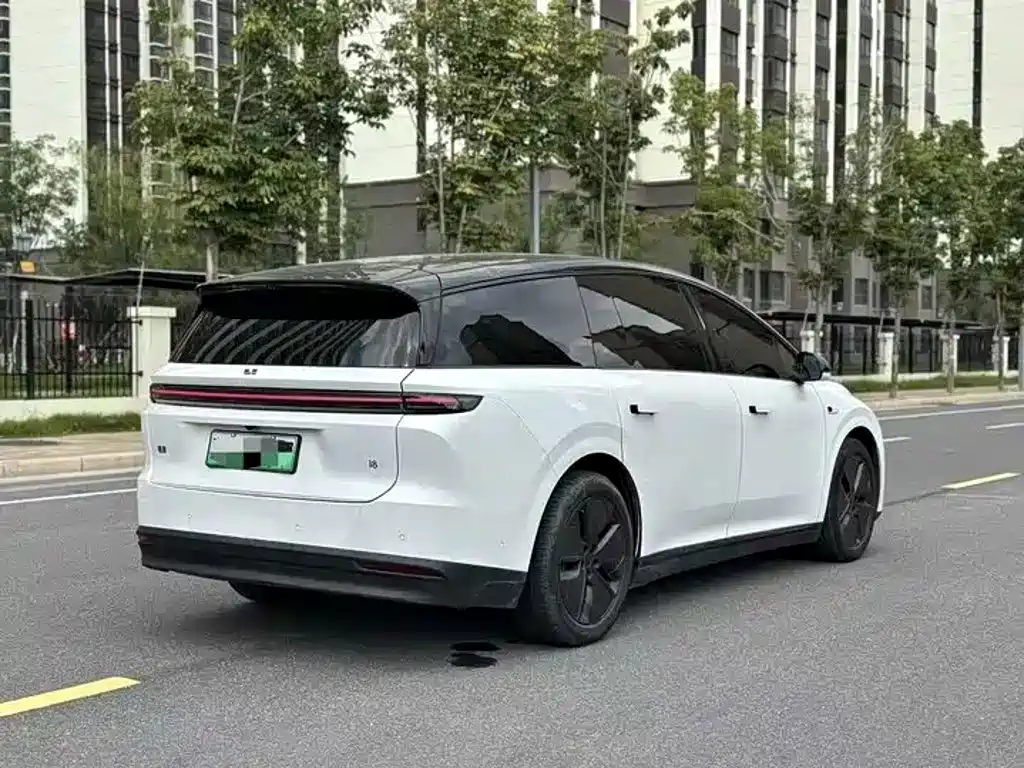 Li Auto Li i8 — миниатюра 10