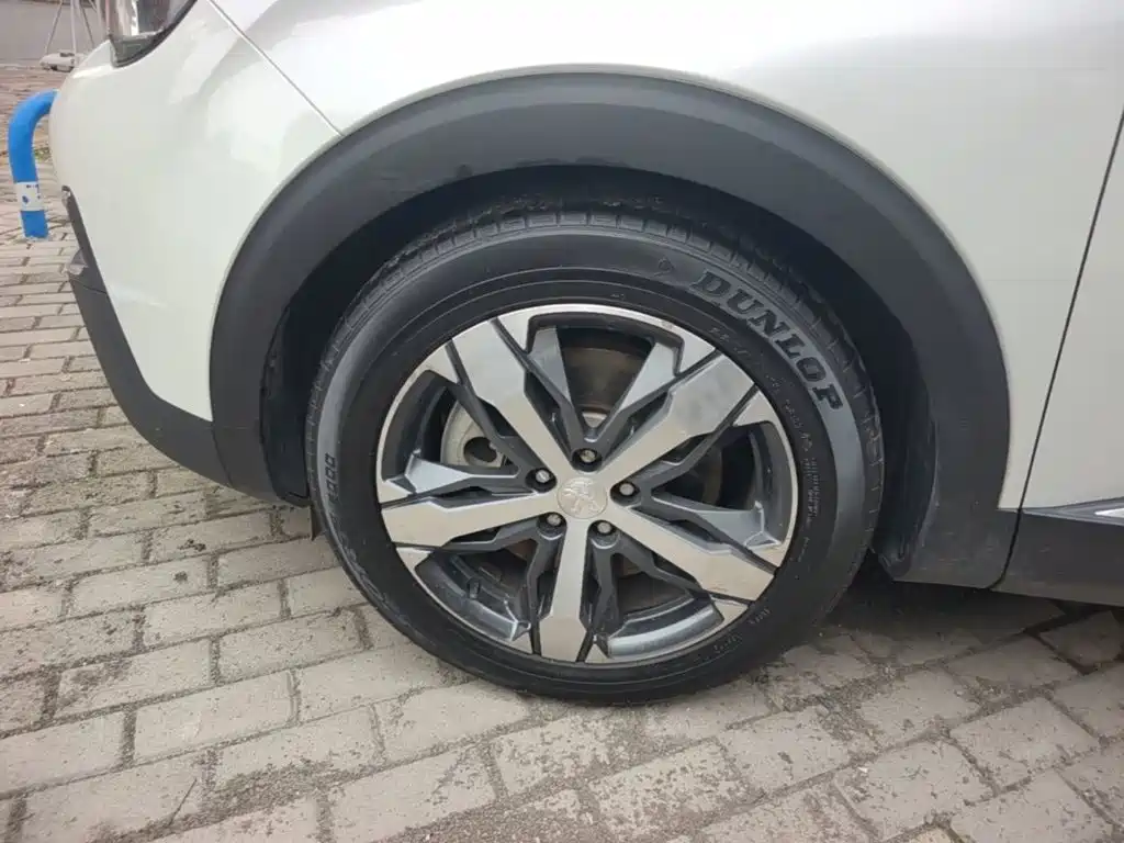 Peugeot 4008 — миниатюра 23