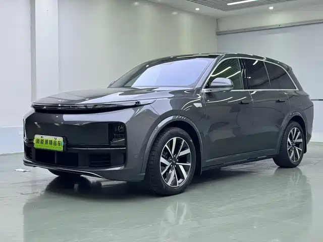 IDEAL CAR IDEAL L8 2023