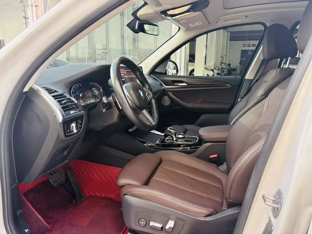 BMW X3 — миниатюра 5