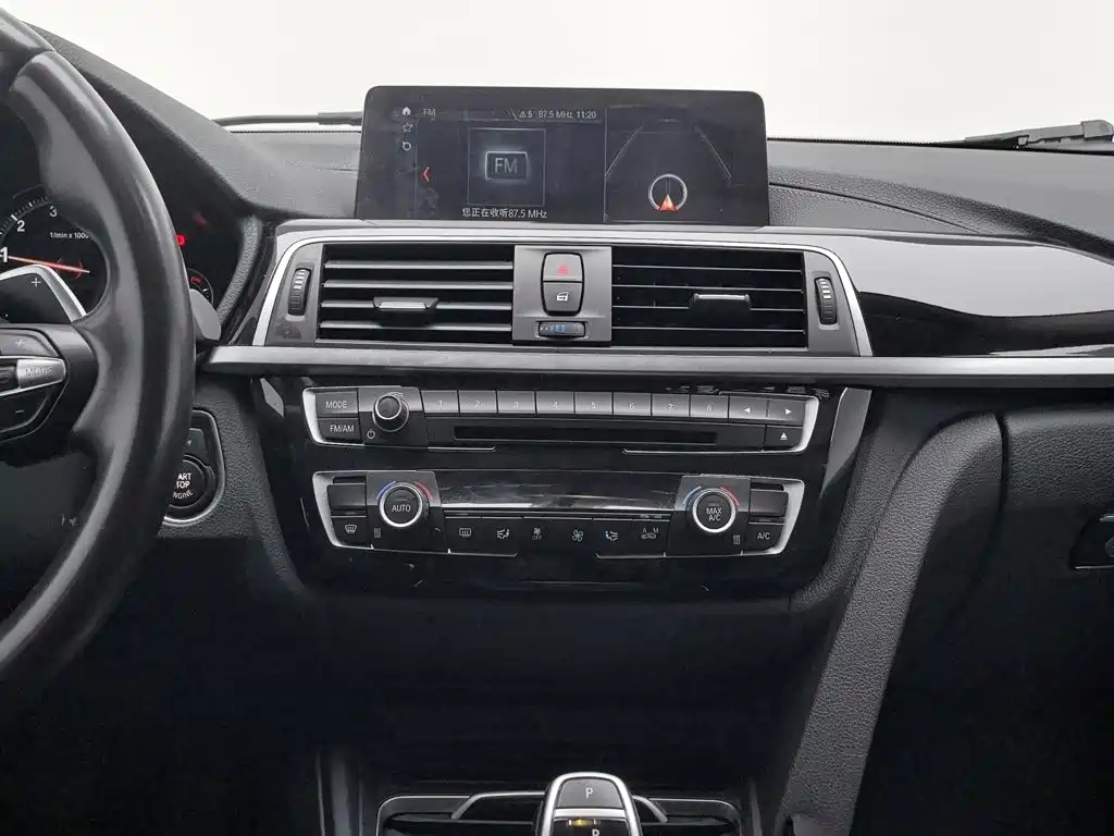 BMW 3 Series — миниатюра 12