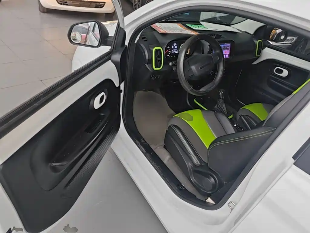 Roewe Clever — миниатюра 16