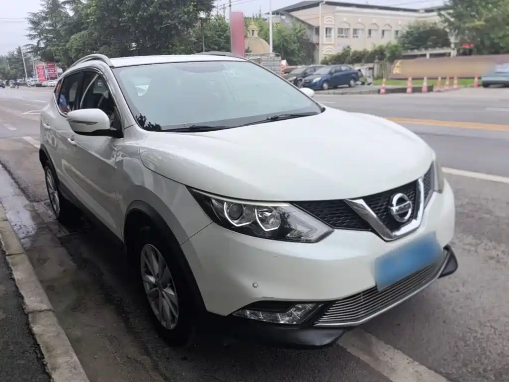 Nissan Qashqai — миниатюра 4