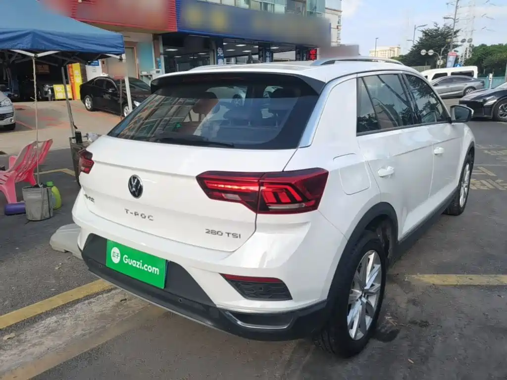 Volkswagen T-Roc — миниатюра 7