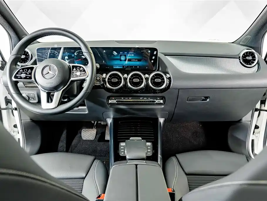 Mercedes-Benz B-Class — миниатюра 12