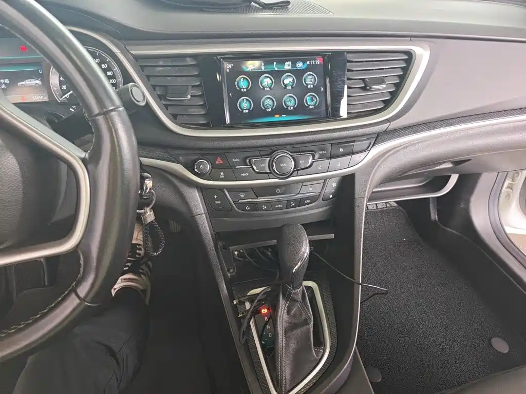 Buick Excelle — миниатюра 9