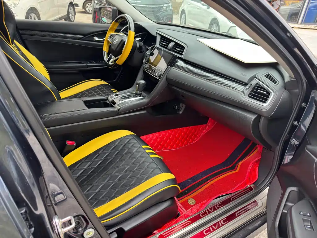 Honda Civic — миниатюра 10