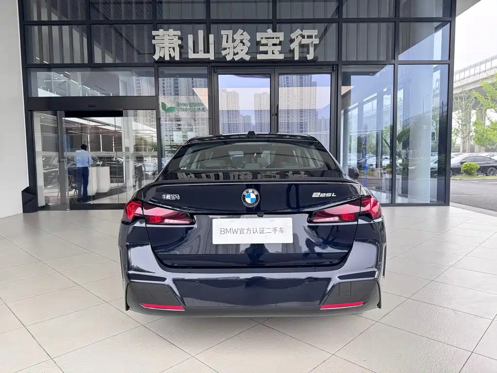 BMW 2 Series 2 2025 225L M Sport