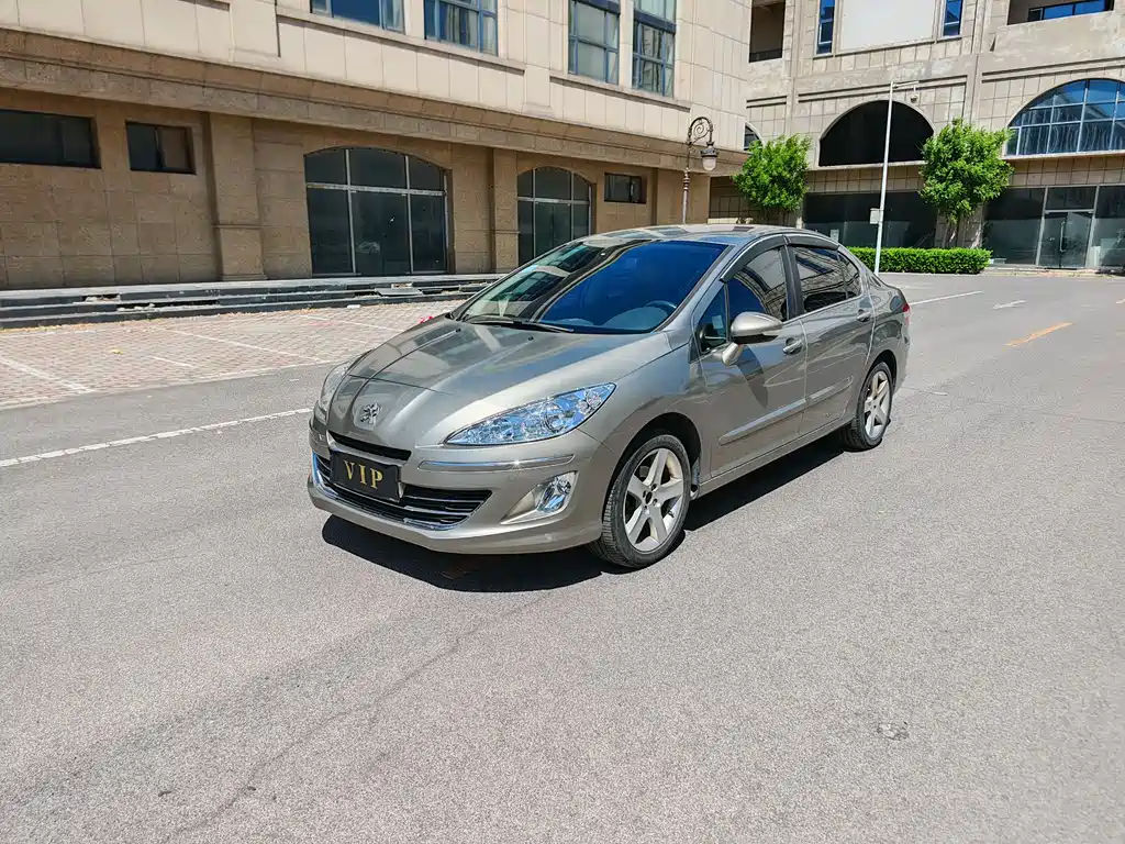 Peugeot 408 2013