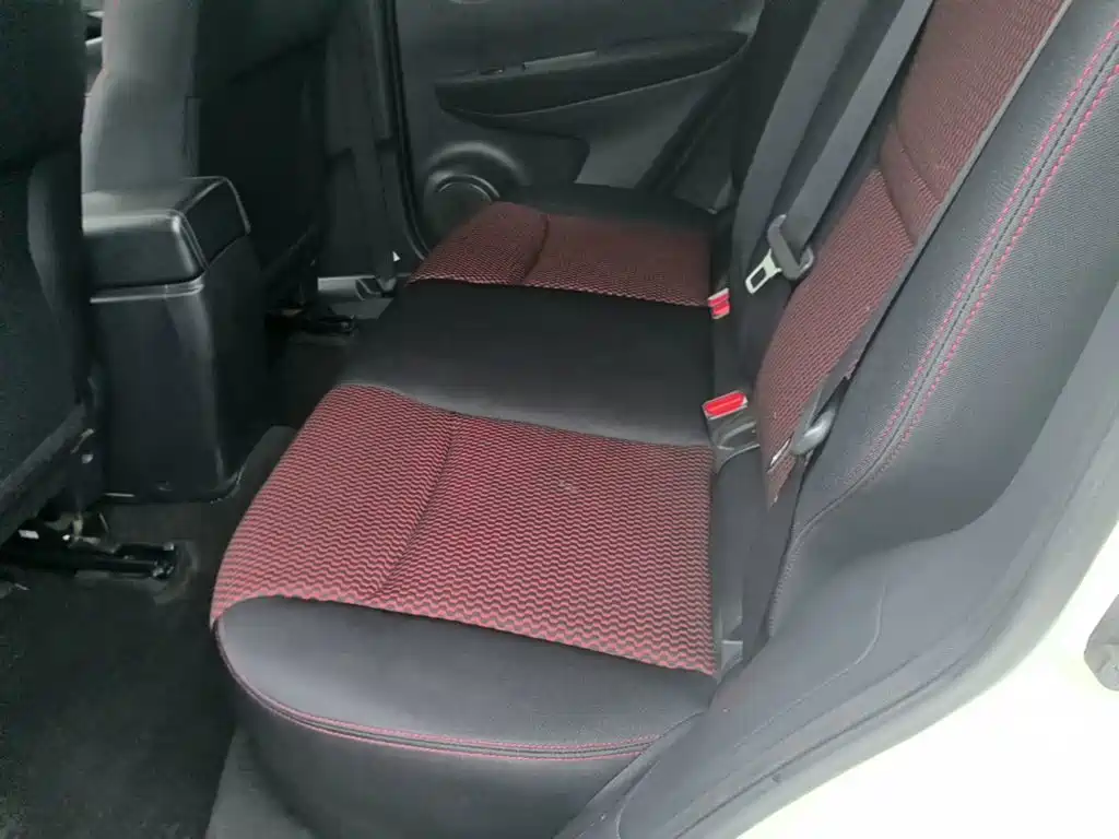 Nissan Qashqai — миниатюра 17
