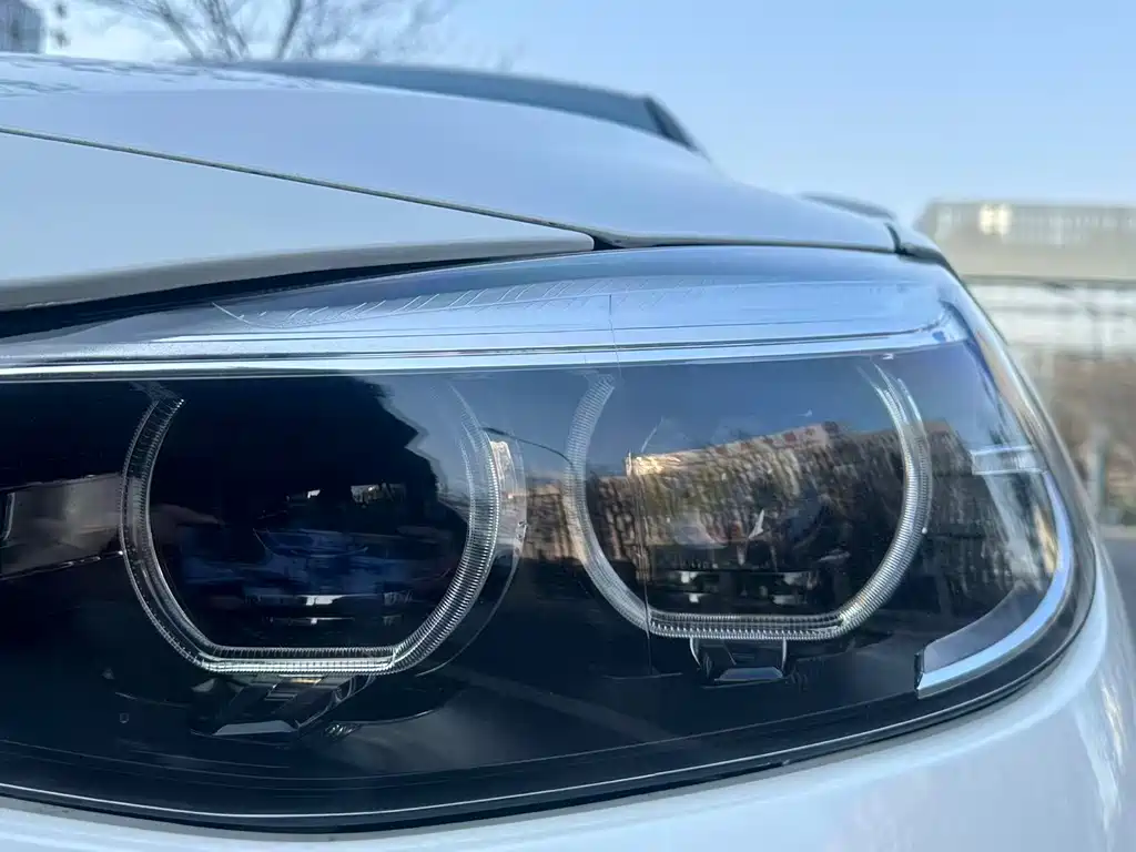 BMW 3 Series GT 3 GT 2019 320i M Sport