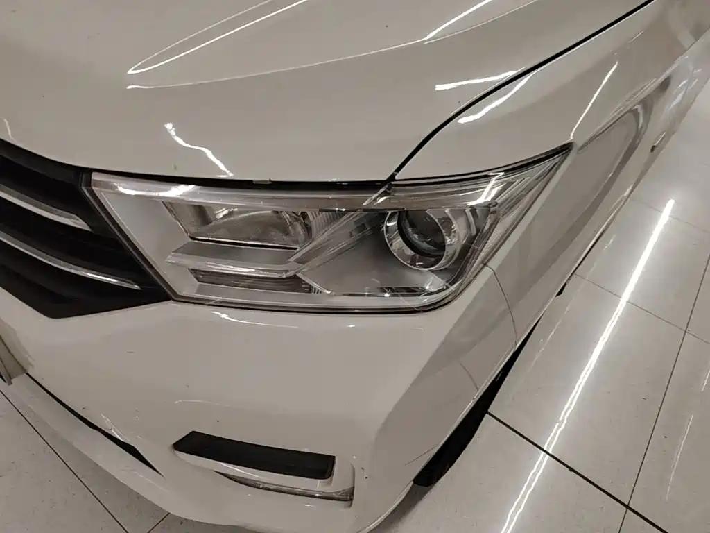 Wuling Hongguang — миниатюра 24