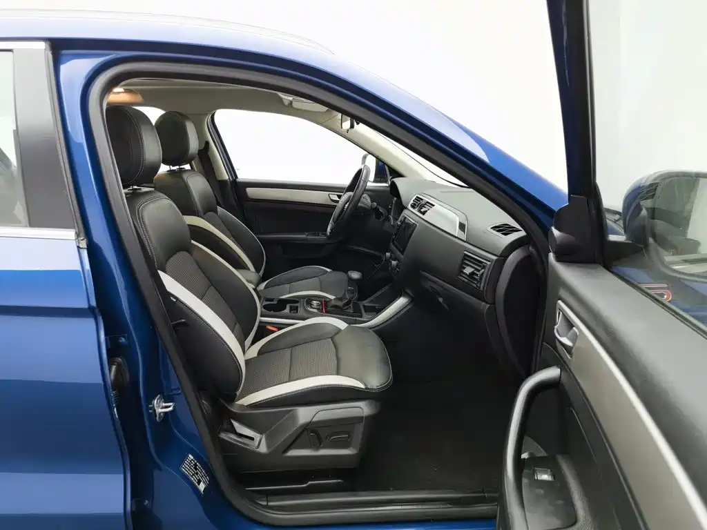 Qoros Qoros 5 — миниатюра 23
