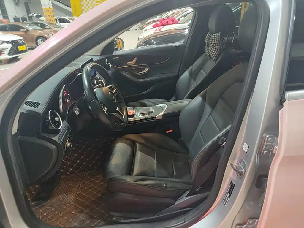 Mercedes-Benz C-Class — миниатюра 15