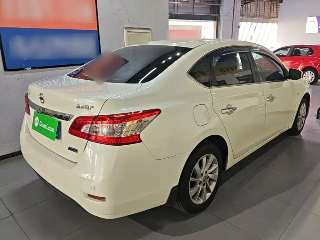 Nissan Sylphy — миниатюра 7