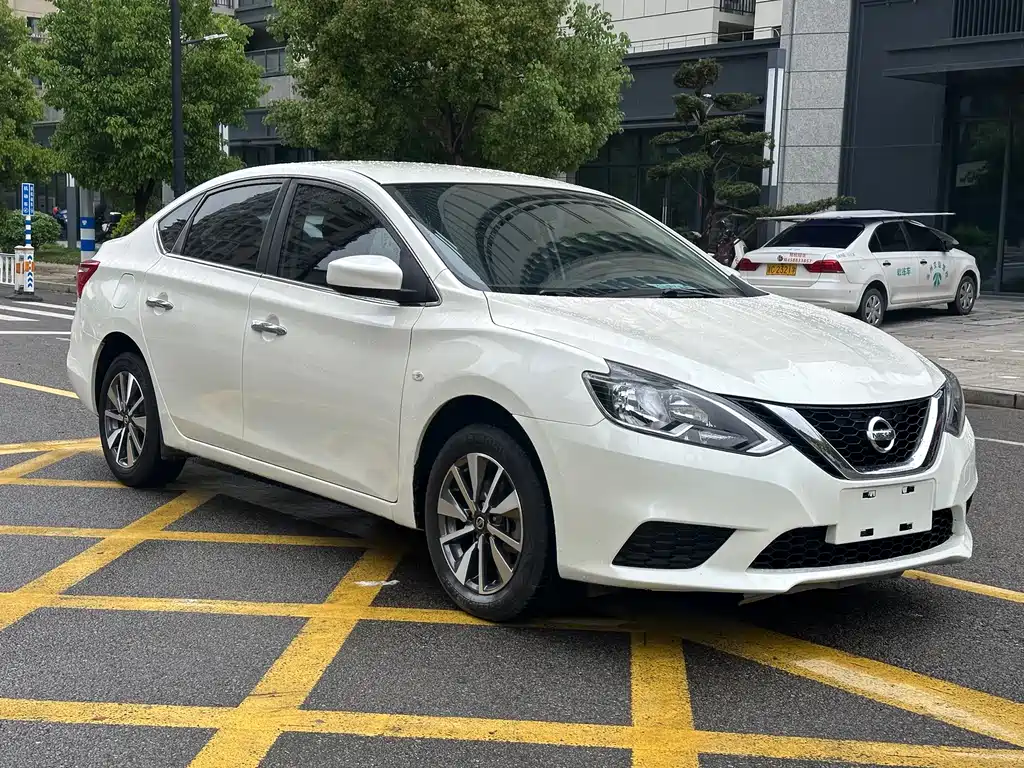 Nissan Sylphy 2021 1.6XE CVT Comfort