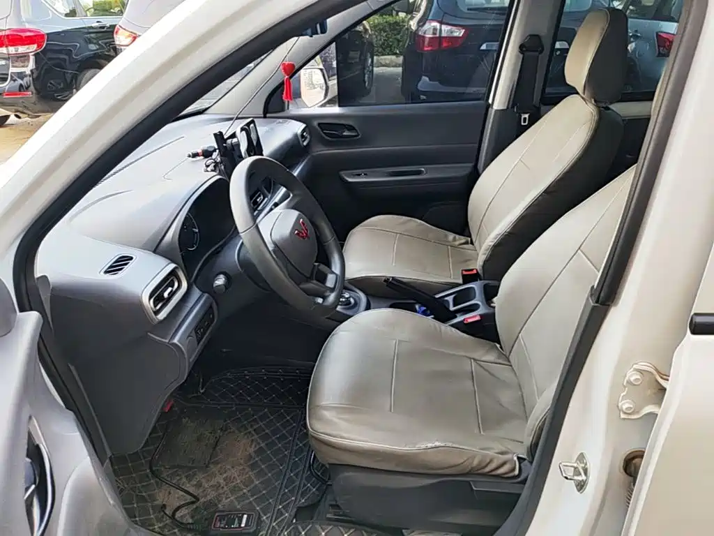 Wuling Hongguang EV — миниатюра 15