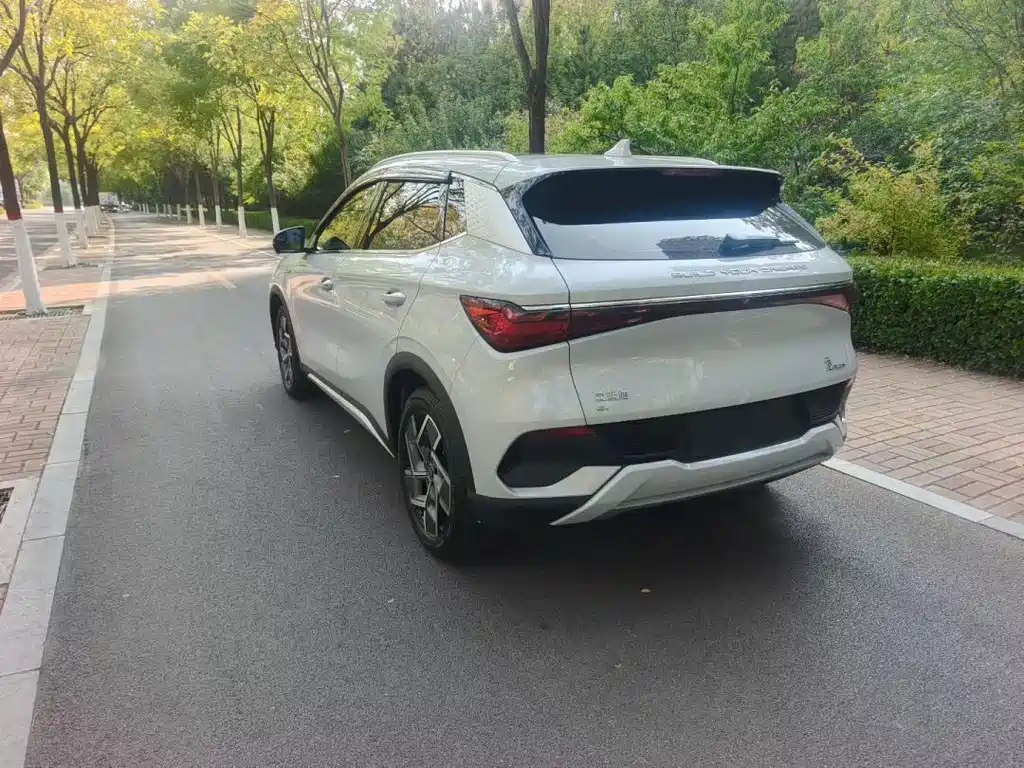 BYD Yuan Plus — миниатюра 9