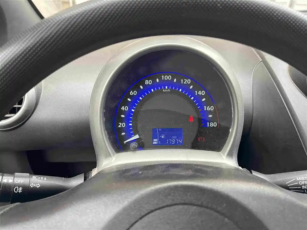 BYD F0 — миниатюра 10