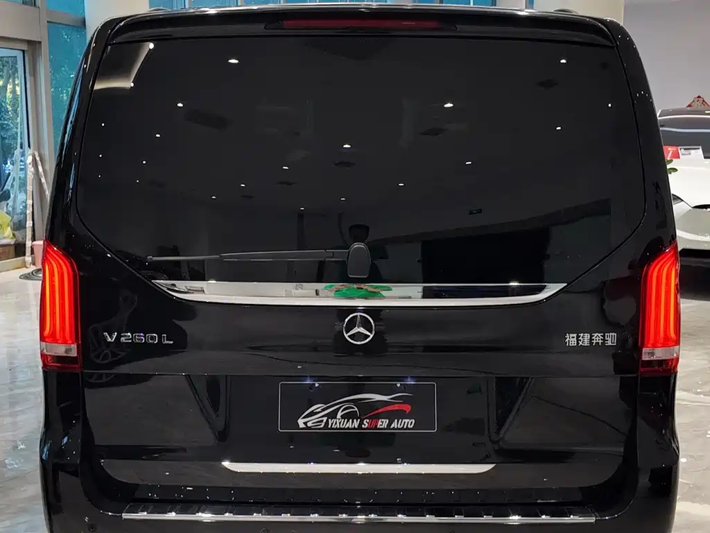 Mercedes-Benz V-Class V 2021 V 260 L Luxury