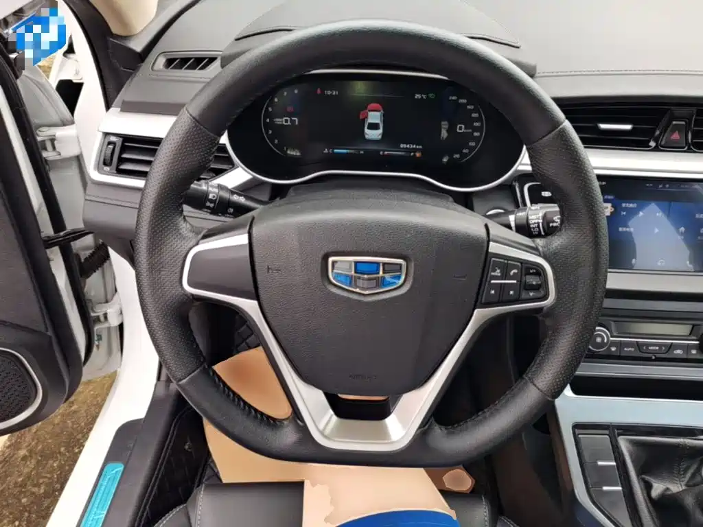 Geely Emgrand — миниатюра 11