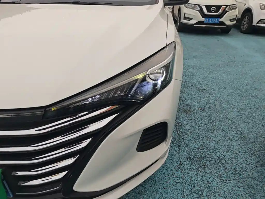Changan Eado — миниатюра 24