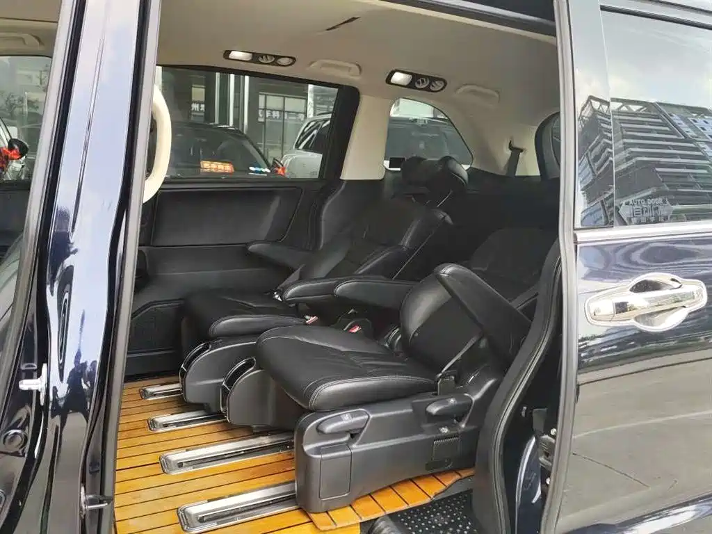 Honda Odyssey — миниатюра 6