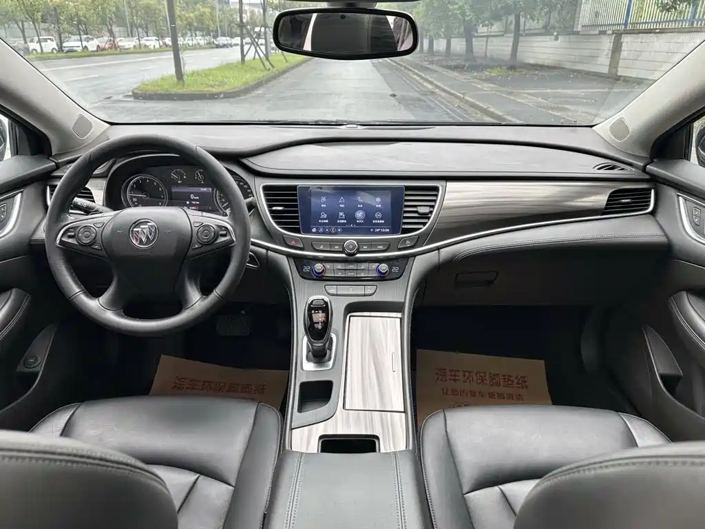 Buick LaCrosse — миниатюра 15
