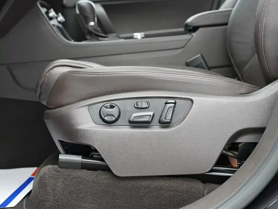 Volkswagen Touareg 2017 3.0TSI