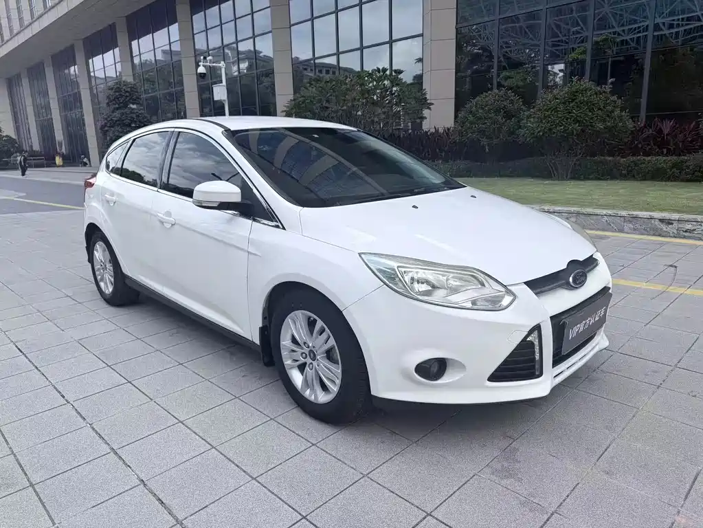 Ford Focus — миниатюра 4