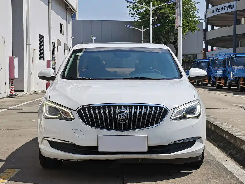 Buick Excelle — миниатюра 2