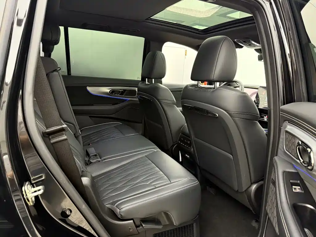 GAC Motor Trumpchi GS8 — миниатюра 17