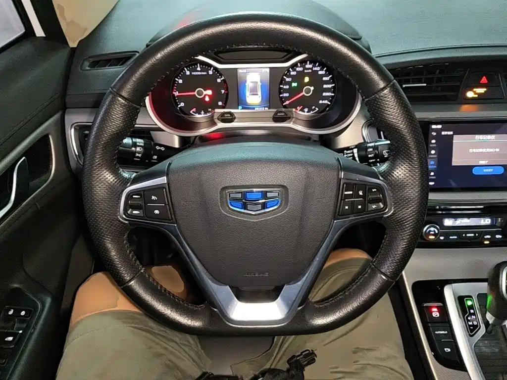 Geely Emgrand GS — миниатюра 11