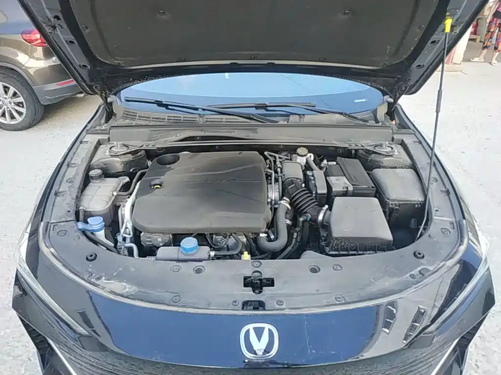 Changan UNI-V — миниатюра 20