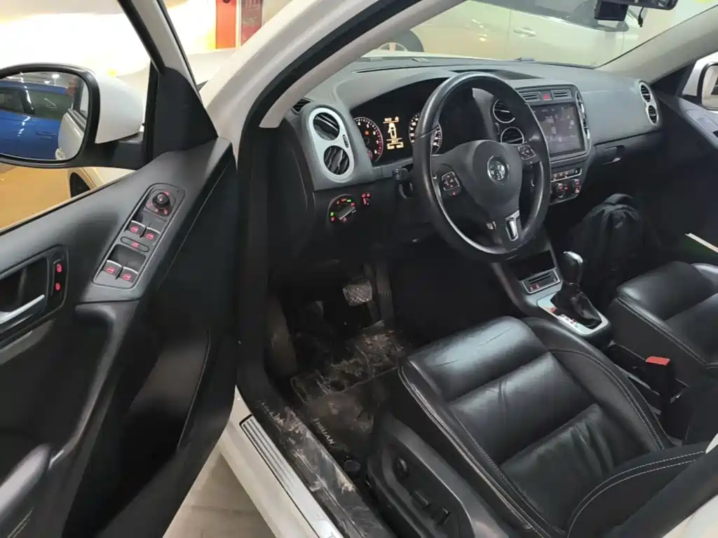 Volkswagen Tiguan — миниатюра 16