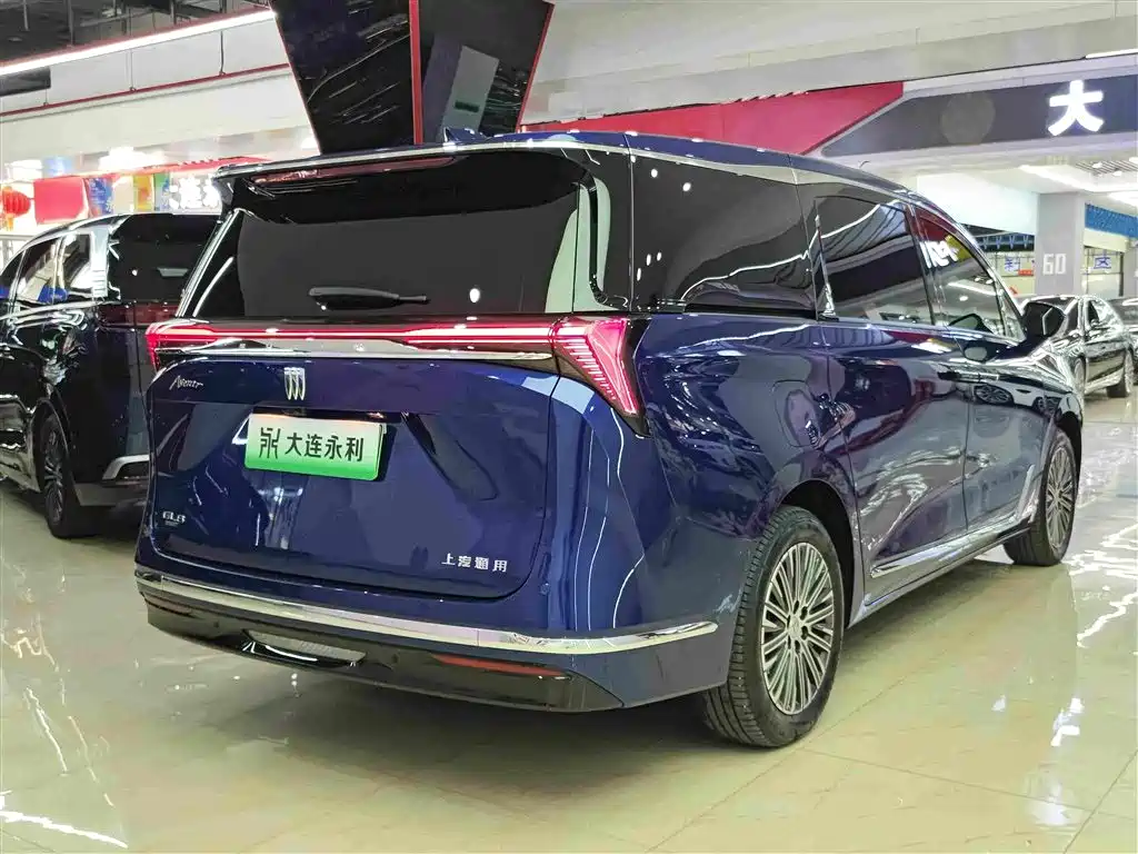 Buick GL8 Hybrid — миниатюра 14