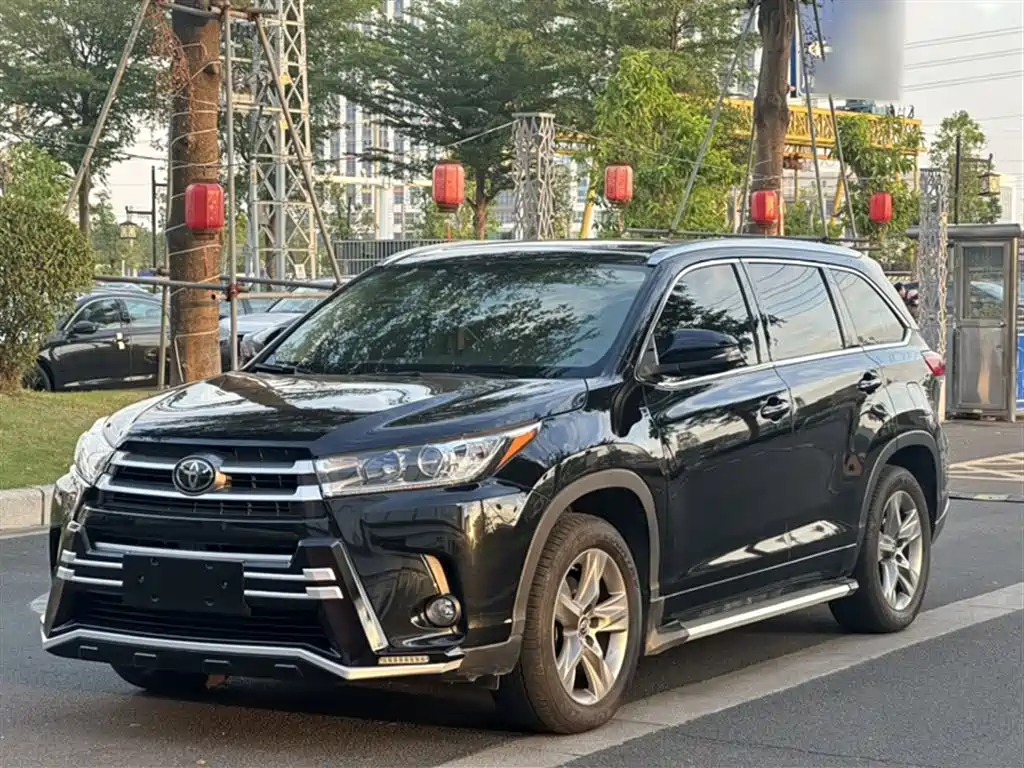 Toyota Highlander 2020