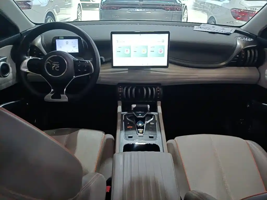 BYD Yuan Plus — миниатюра 10