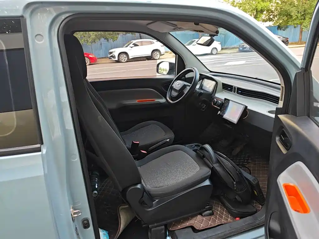 Wuling MINIEV — миниатюра 25