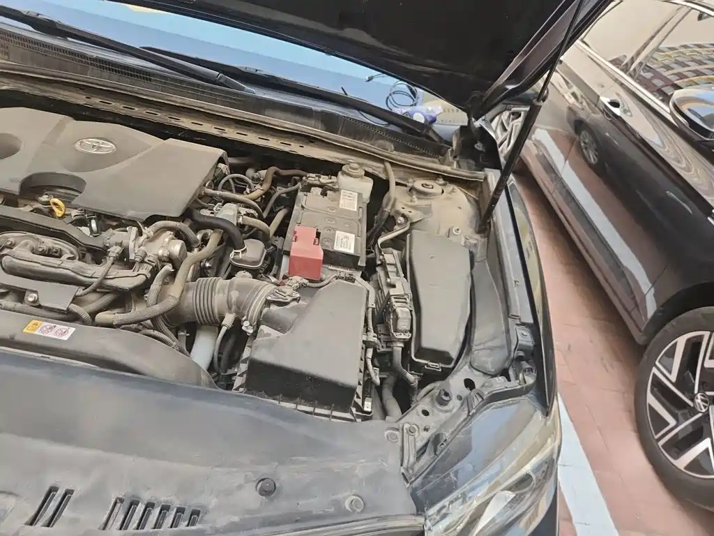 Toyota Camry — миниатюра 20