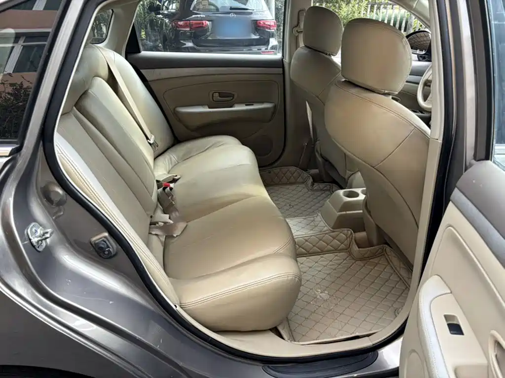 Nissan Sylphy — миниатюра 4