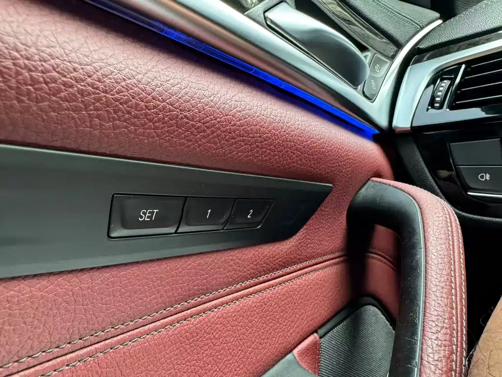 BMW 5 Series — миниатюра 7