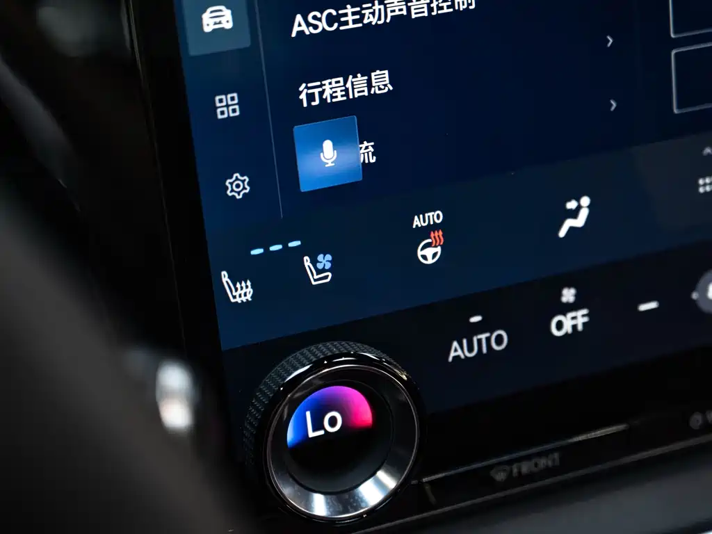 Lexus RX — миниатюра 17