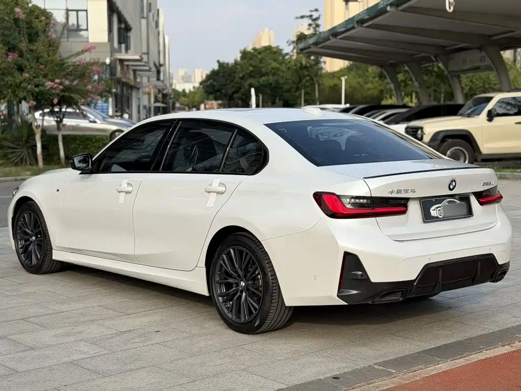 BMW 3 Series — миниатюра 5