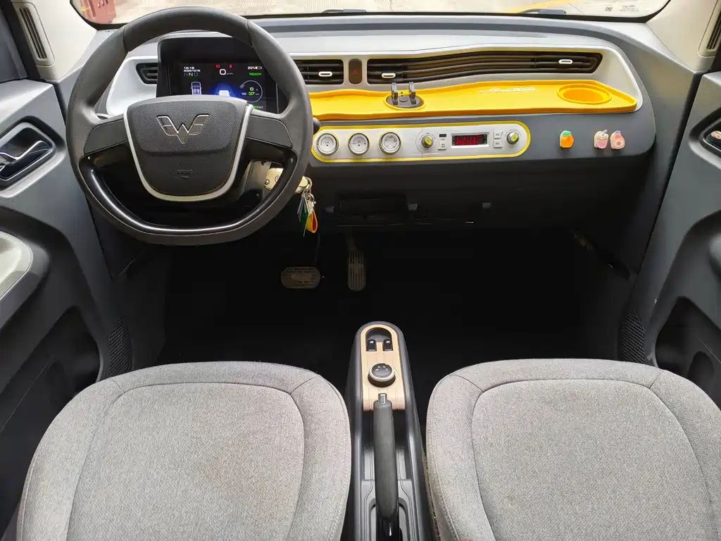 Wuling MINIEV — миниатюра 9