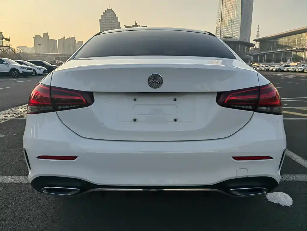 Mercedes-Benz A-Class A 2021 A 180 L Sport